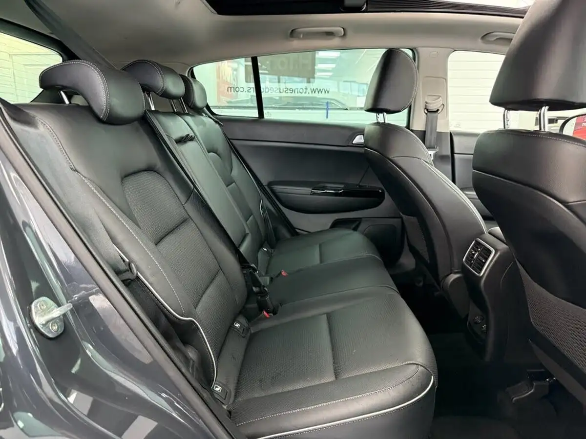 2021-kia-sportage-16crdi-3-48v-big-4