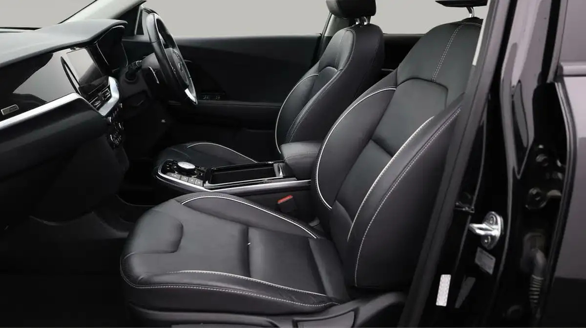 2021-kia-e-niro-ev-4-big-14