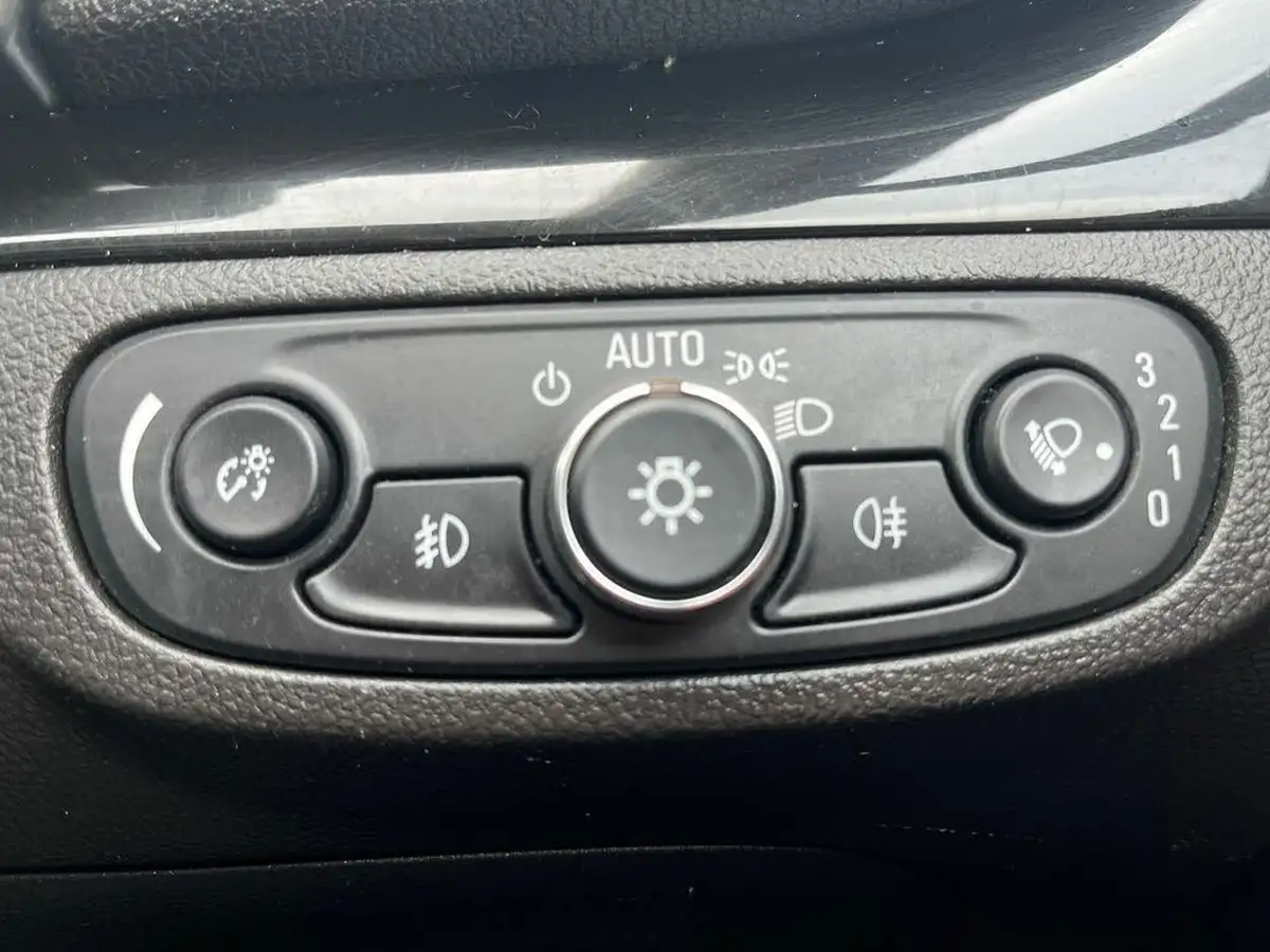 2017-vauxhall-mokka-x-16-design-nav-big-21