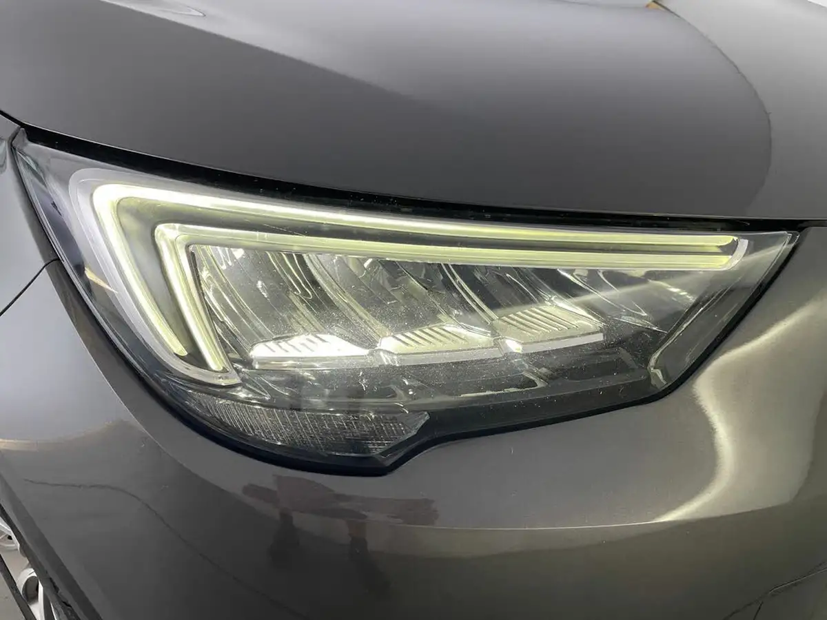 2020-vauxhall-crossland-x-12i-sri-nav-big-5
