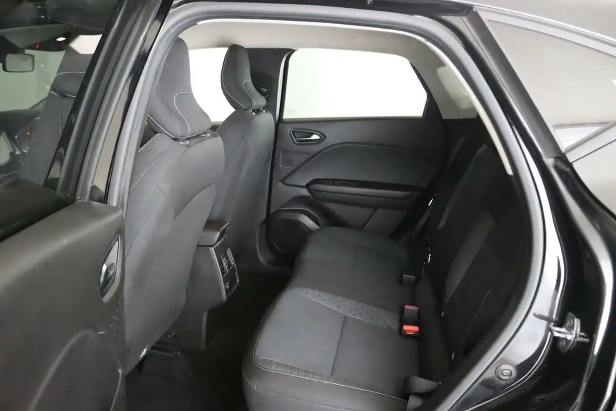 2022-renault-captur-10-tce-iconic-edition-big-10