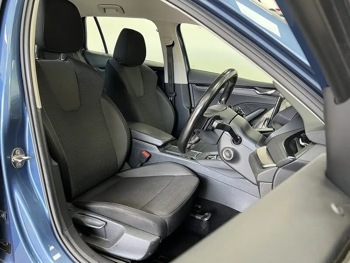 2021-skoda-octavia-14-tsi-se-technology-estate-big-8