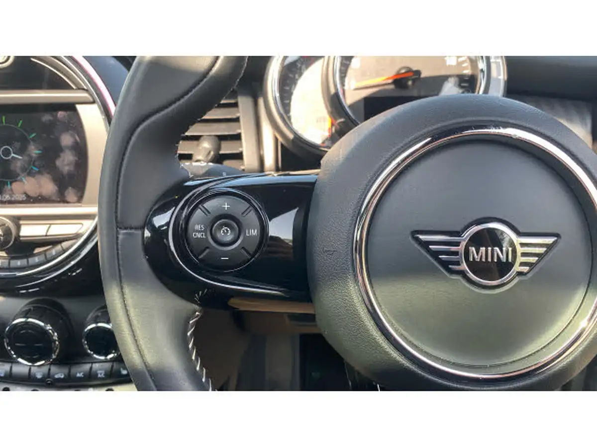 2019-mini-cooper-15-cooper-exclusive-134bhp-hatchback-5d-auto-big-16