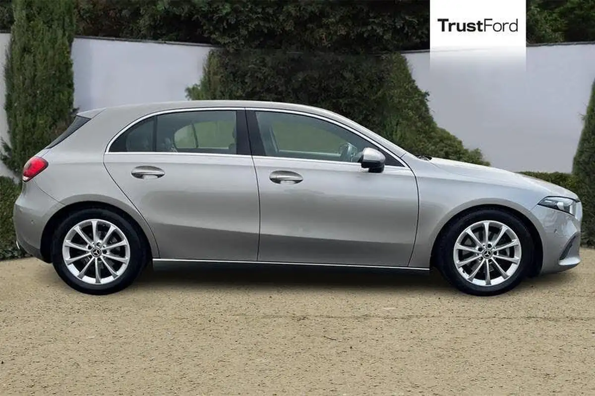 2020-mercedes-benz-a-class-13-a200-sport-executive-hatchback-5d-big-2