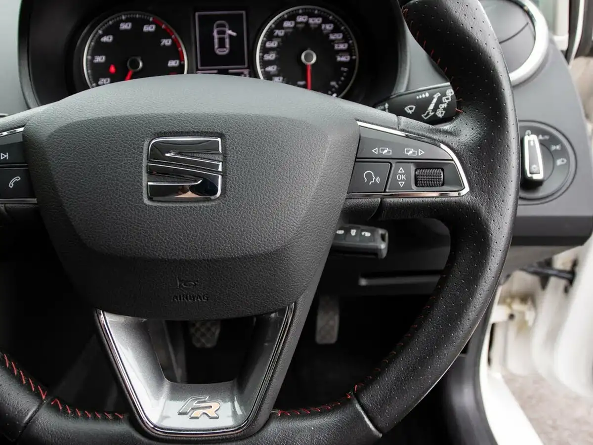 2017-seat-ibiza-12-tsi-fr-technology-110ps-hatchback-5d-big-19