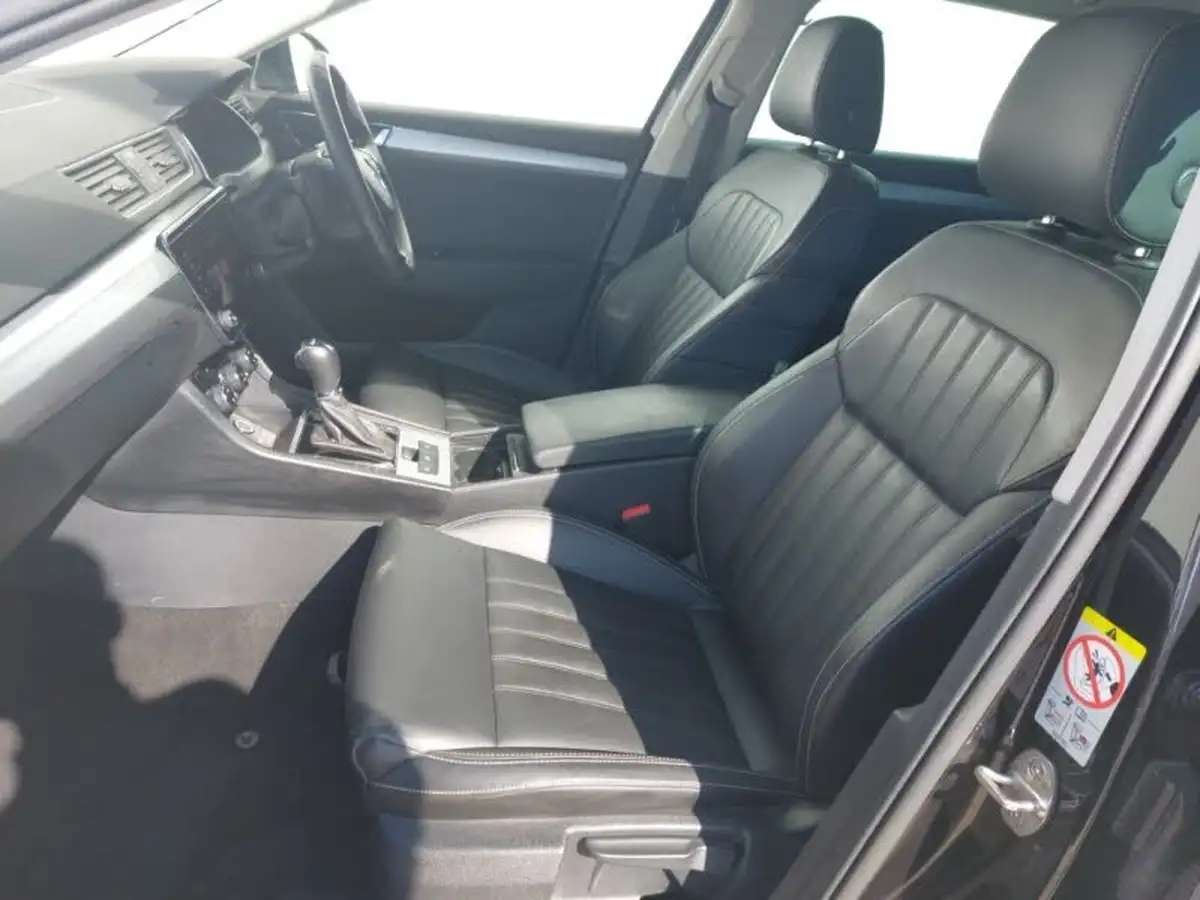2023-skoda-superb-20tdi-se-technology-estate-dsg-big-4