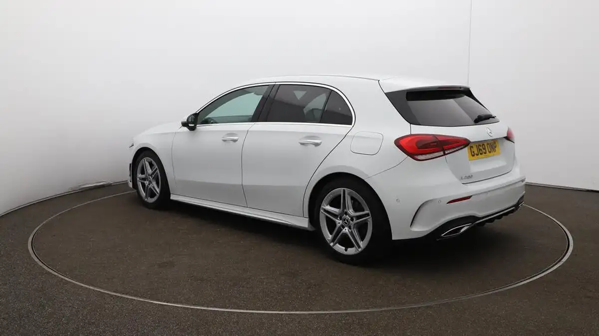 2019-mercedes-benz-a-class-13-a200-amg-line-premium-hatchback-5d-big-54