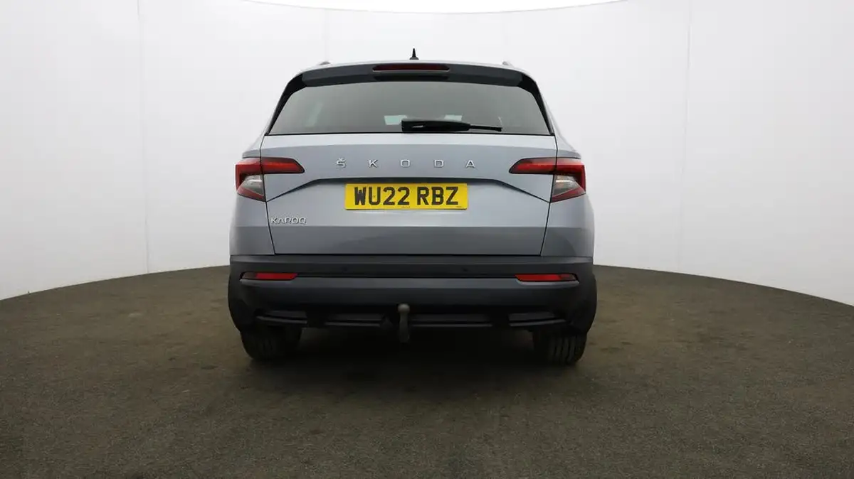 2022-skoda-karoq-20tdi-se-technology-150ps-big-64