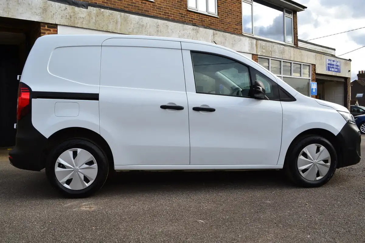 2023-nissan-townstar-13-tce-l1-acenta-big-7