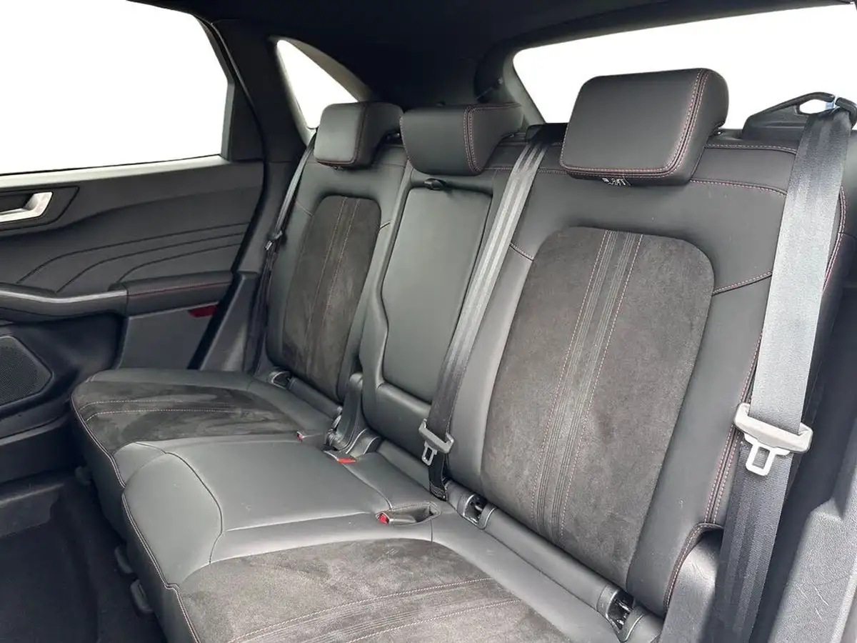 2024-ford-kuga-25t-st-line-180ps-fhev-big-13