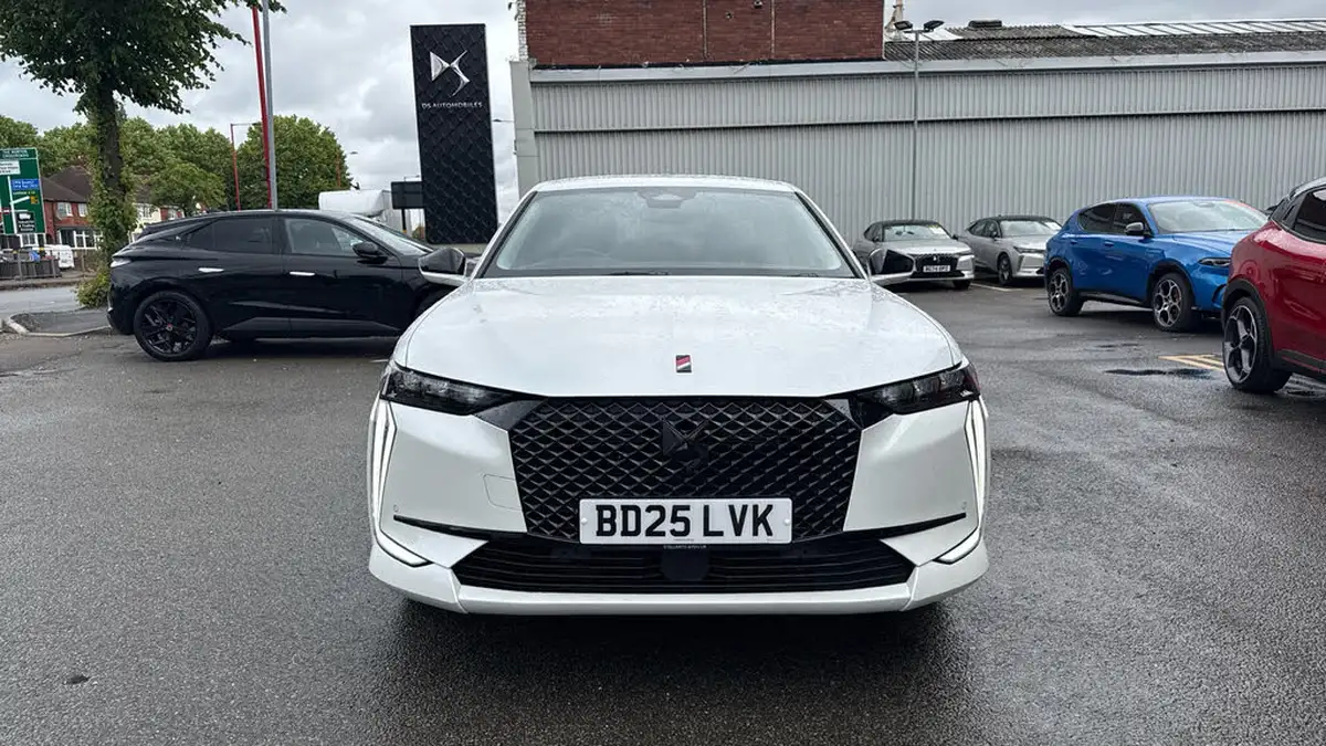 2024-ds-ds-4-e-tense-performance-line-nav-big-7