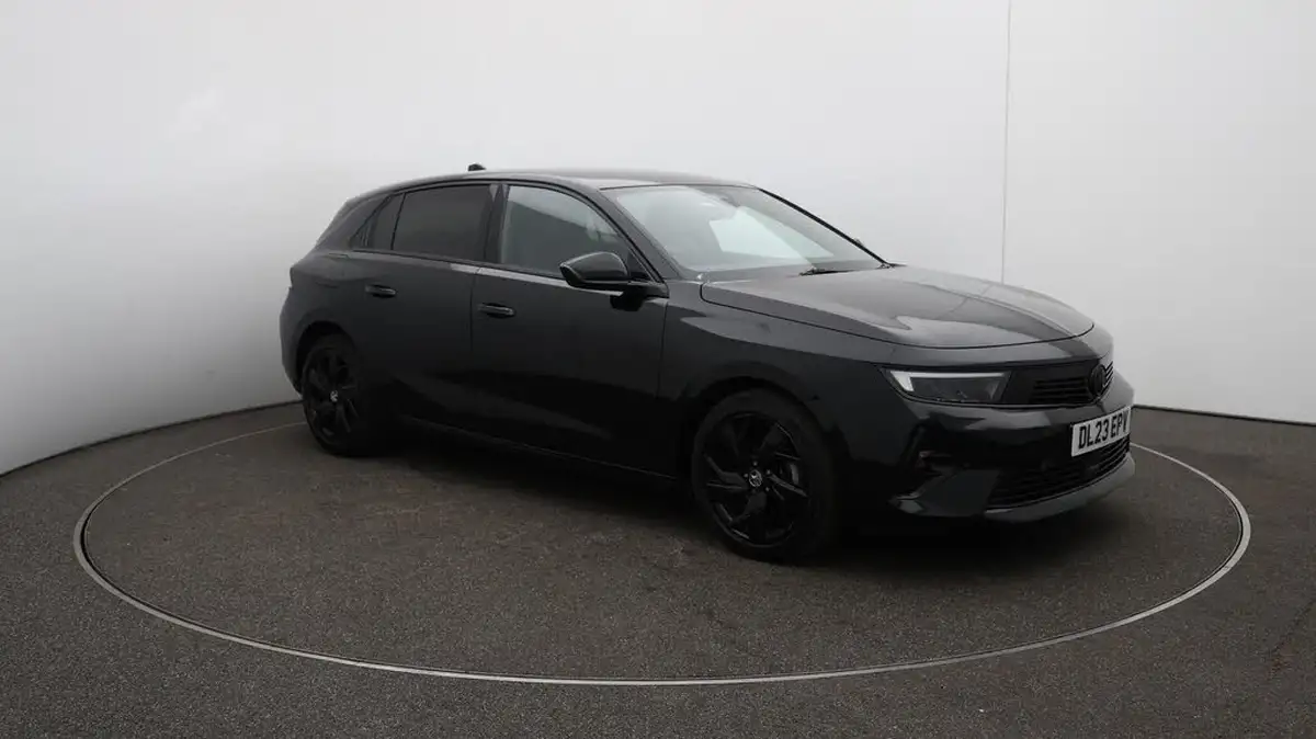2023-vauxhall-astra-12-turbo-gs-hatchback-auto-big-36