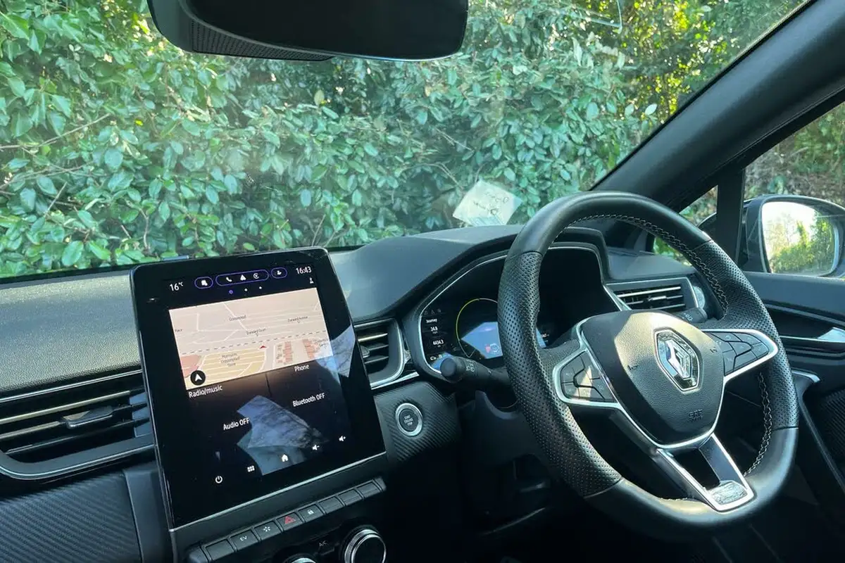 2023-renault-captur-16-e-tech-engineered-145ps-full-big-5