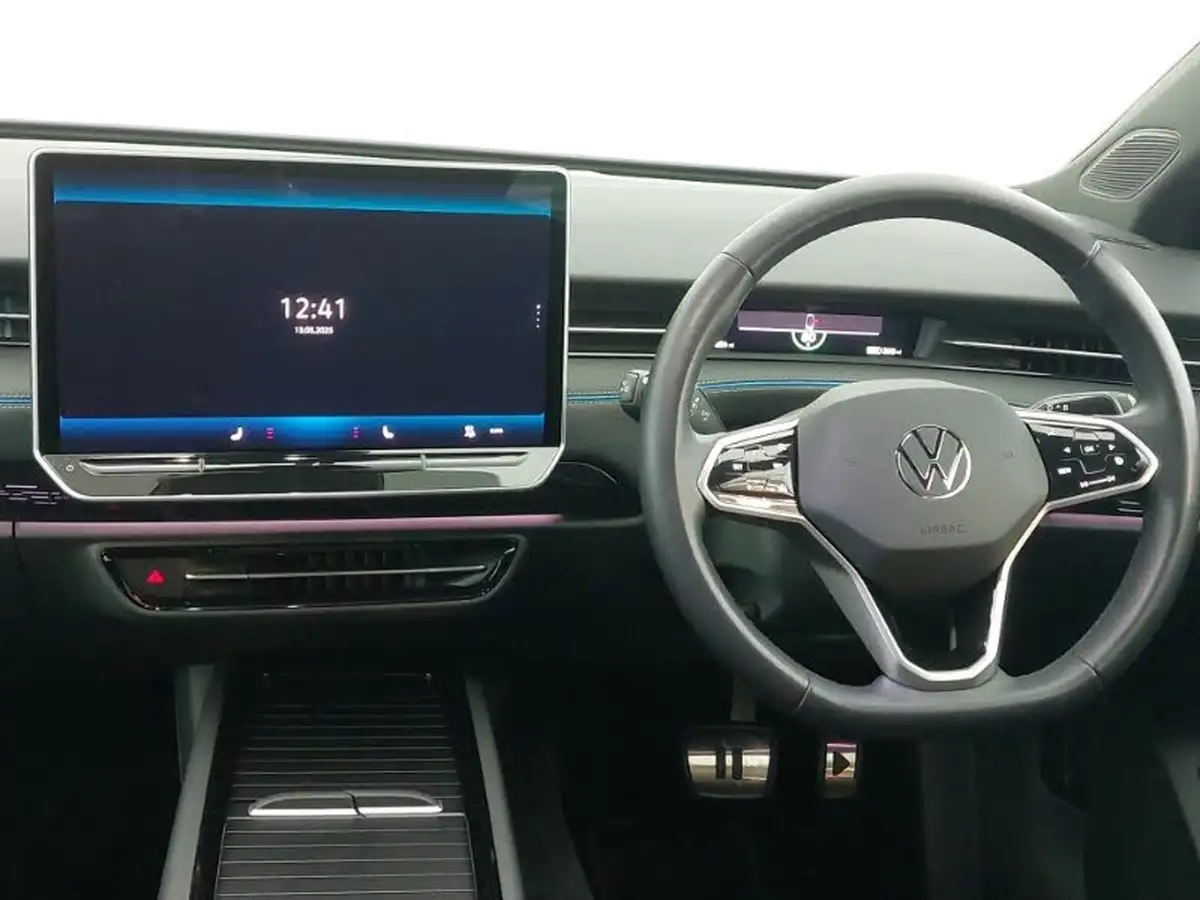 2024-volkswagen-id7-e-launch-edition-big-6