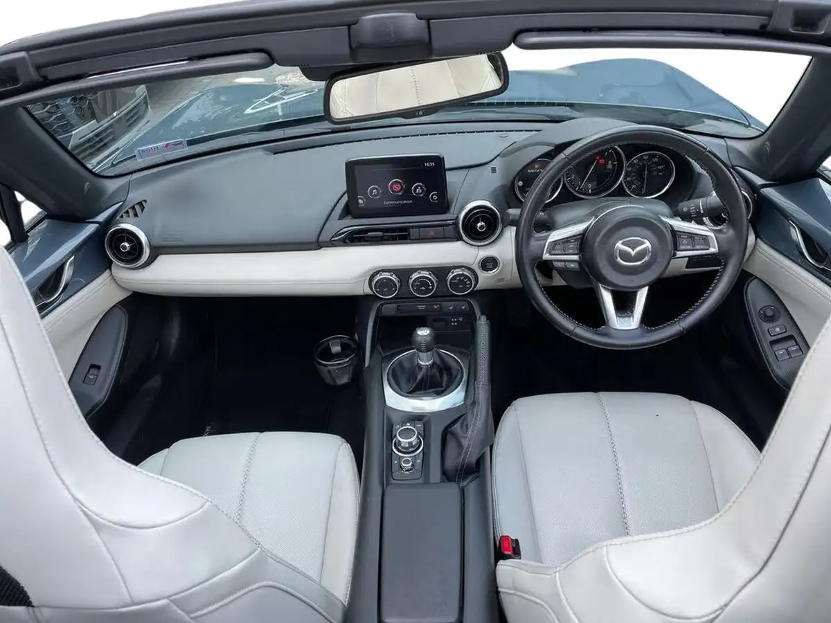 2023-mazda-mx-5-20-gt-sport-tech-convertible-big-12