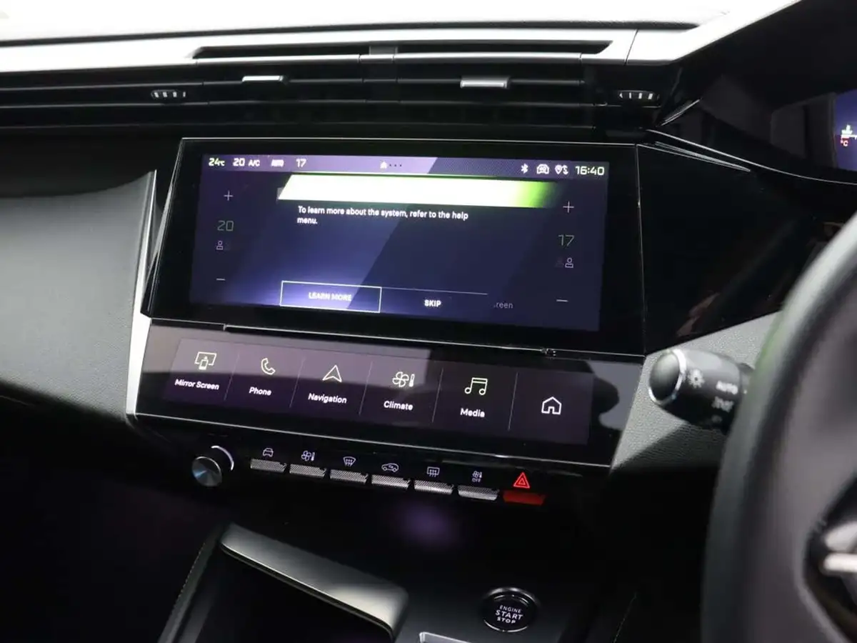 2022-peugeot-308-sw-12-puretech-gt-premium-station-wagon-big-26