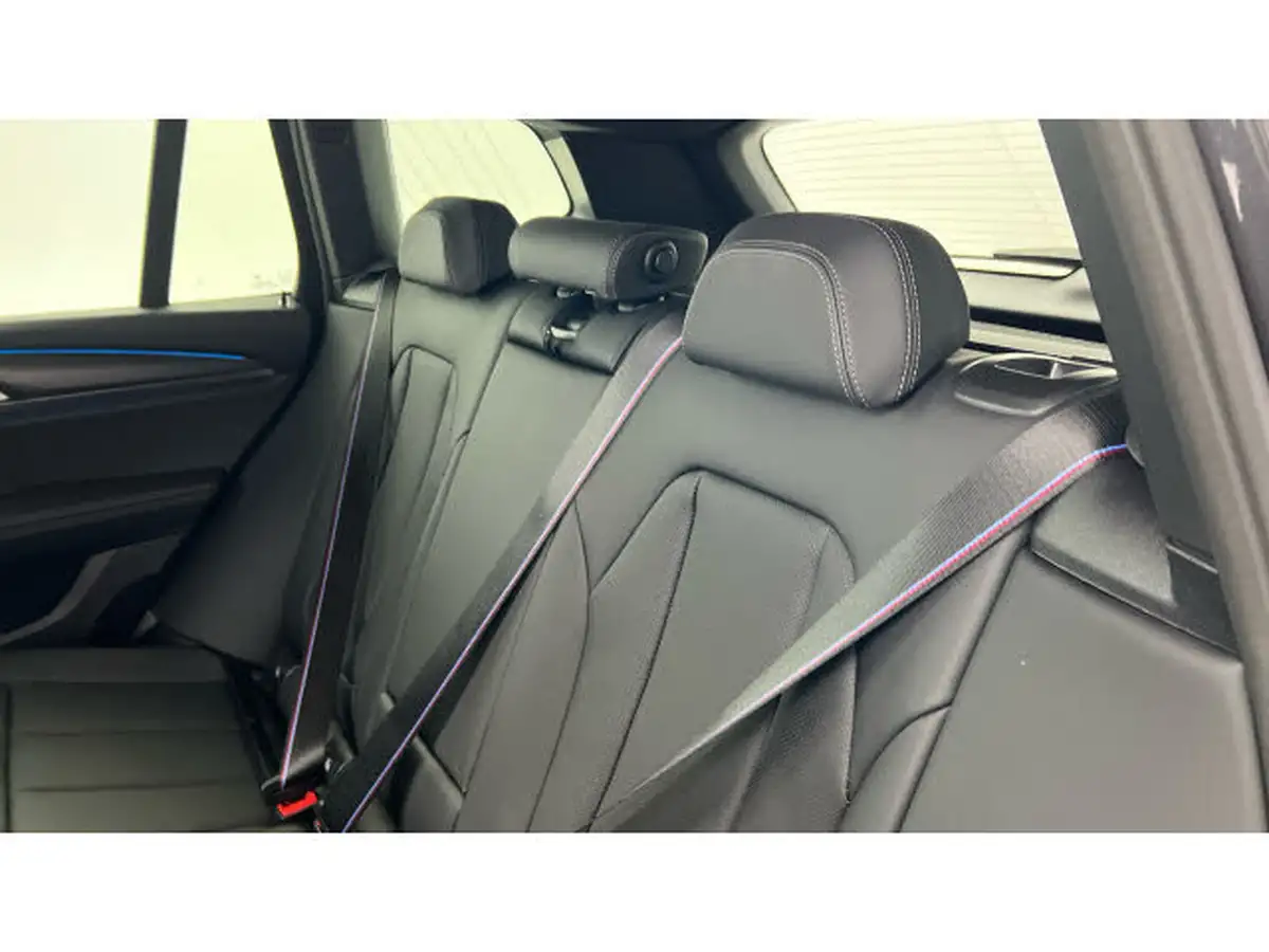 2024-bmw-x3-20-30e-xdrive-m-sport-big-11