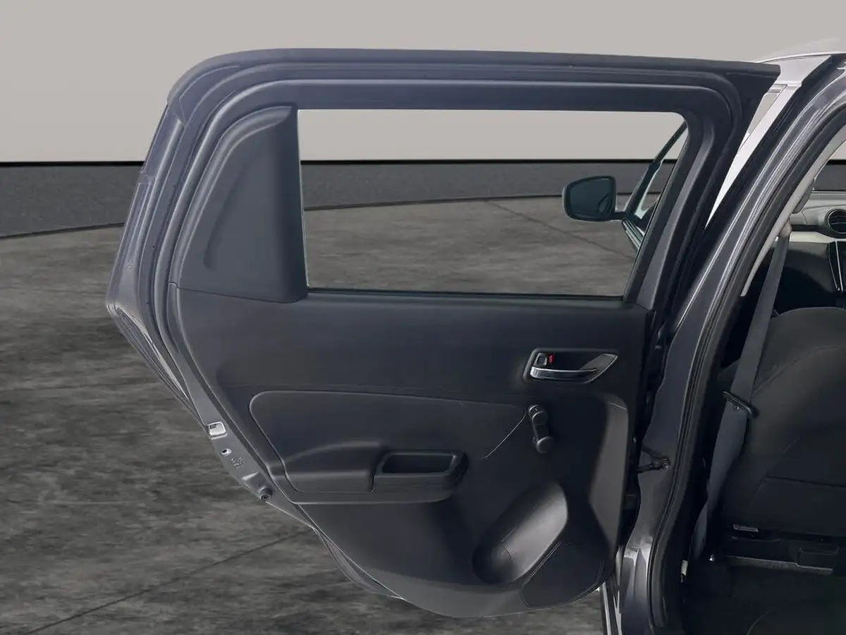 2021-suzuki-swift-12-dualjet-sz-l-big-17