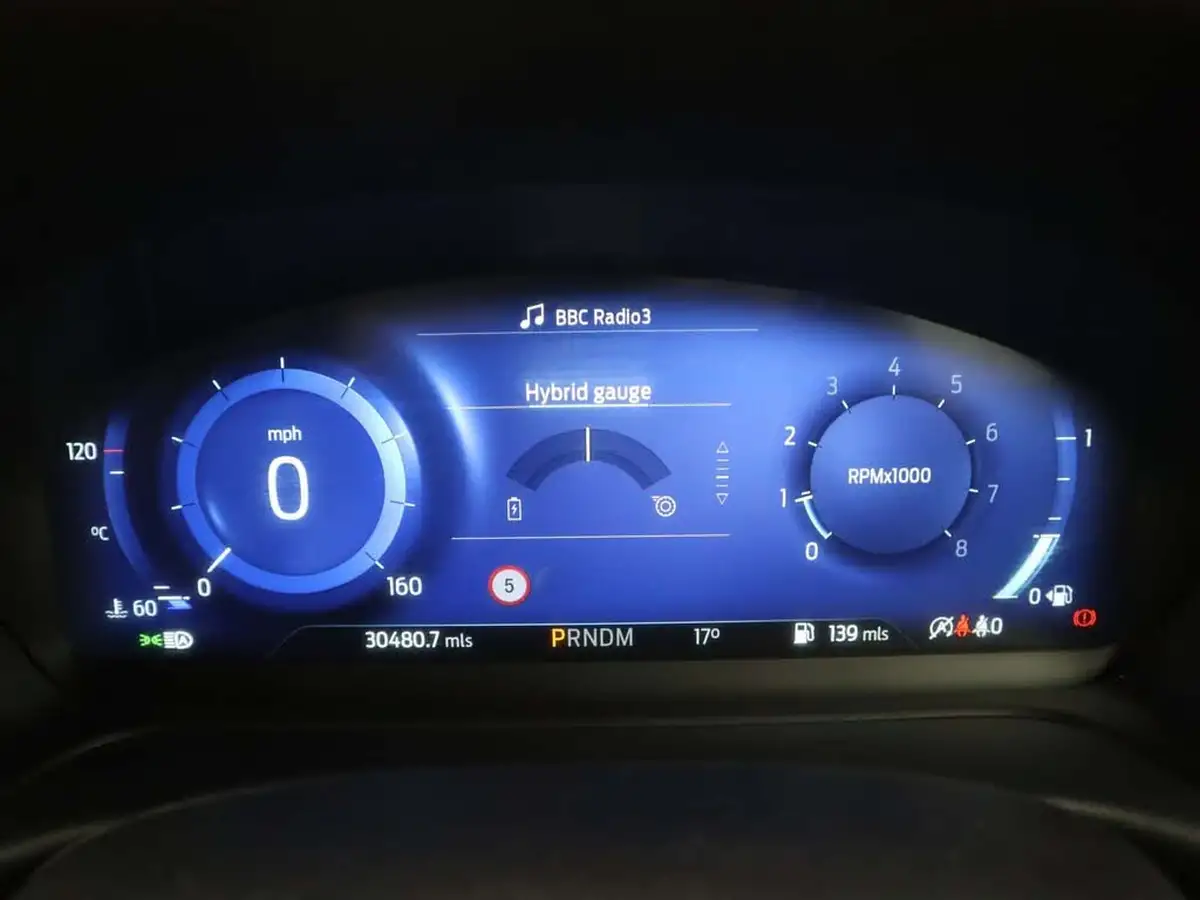 2021-ford-puma-suv-10-st-line-vignale-155ps-hybrid-mhev-auto-big-16