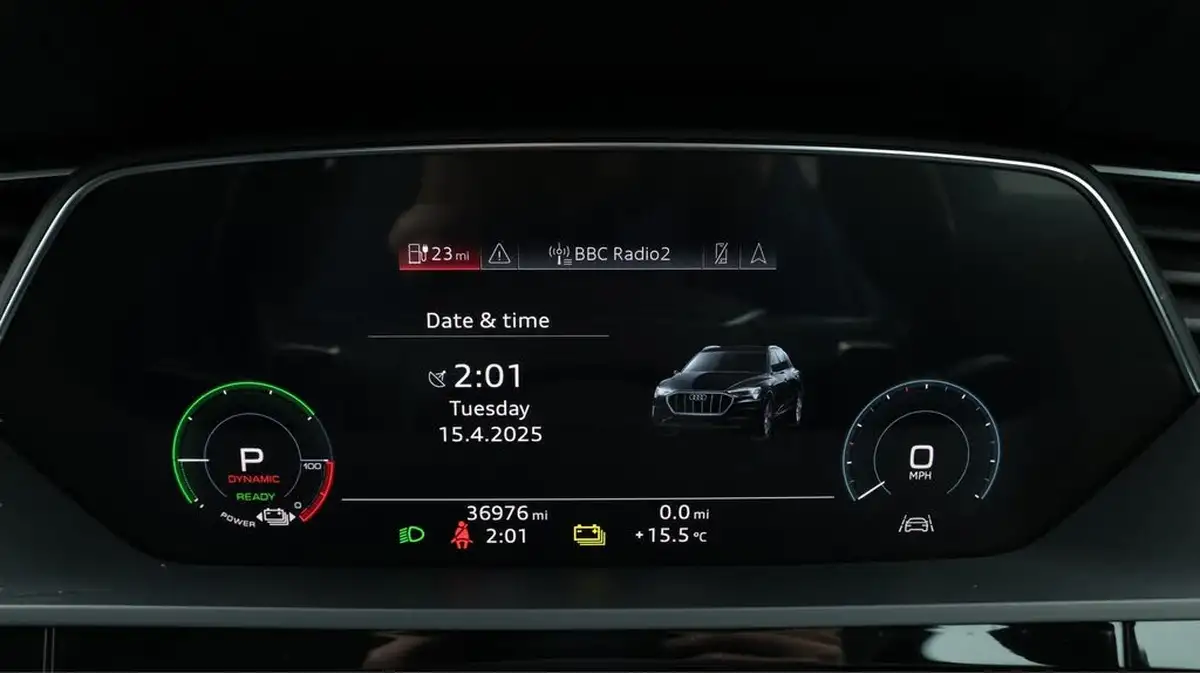2020-audi-e-tron-50e-technik-big-10