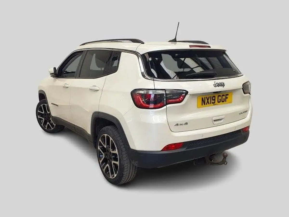 2019-jeep-compass-20multijet-ii-limited-138bhp-big-2