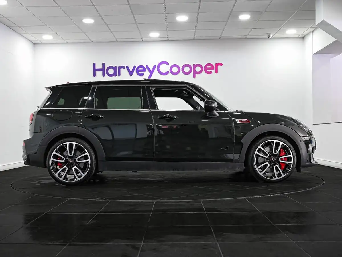 2024-mini-clubman-20-john-cooper-works-premium-plus-big-4