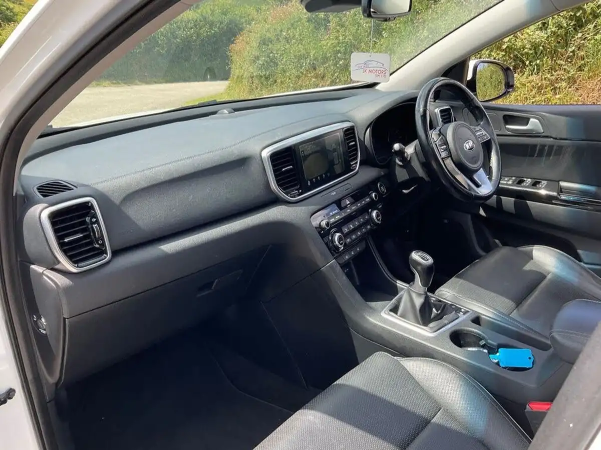 2018-kia-sportage-16-t-gdi-4-big-22