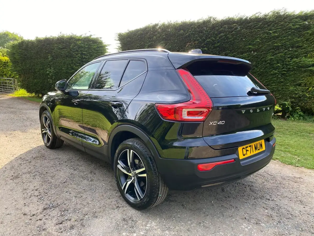 2021-volvo-xc40-15-t3-r-design-161bhp-auto-big-10