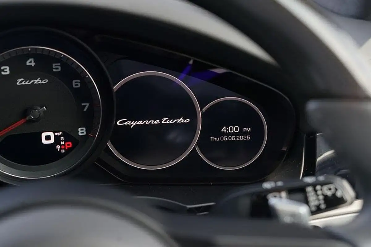 2019-porsche-cayenne-40-v8-turbo-coupe-big-41