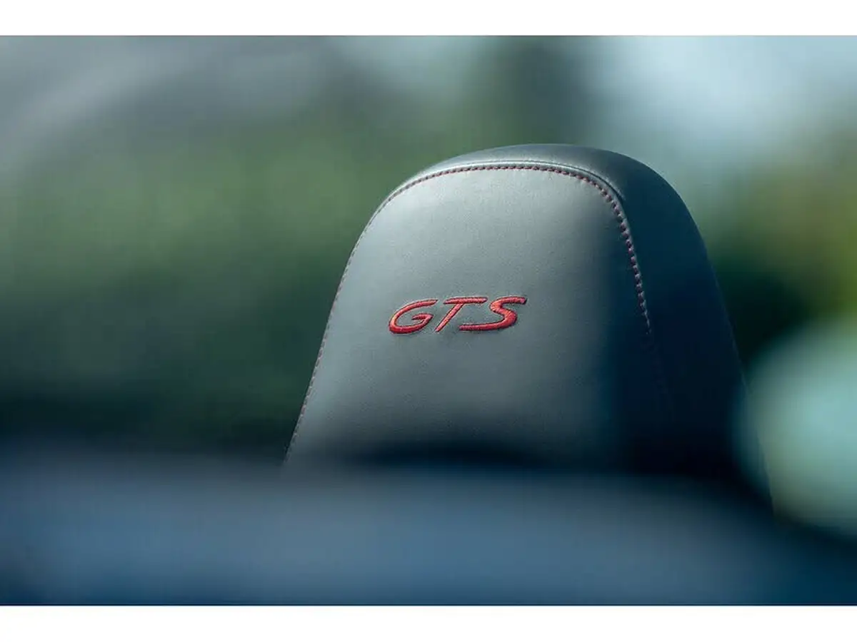 2015-porsche-911-38-carrera-gts-cabriolet-pdk-big-21