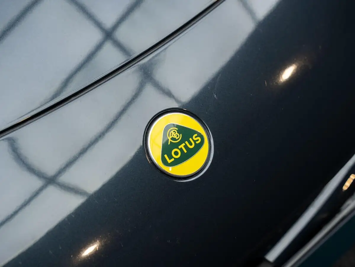 2024-lotus-emira-35-first-edition-v6-big-28
