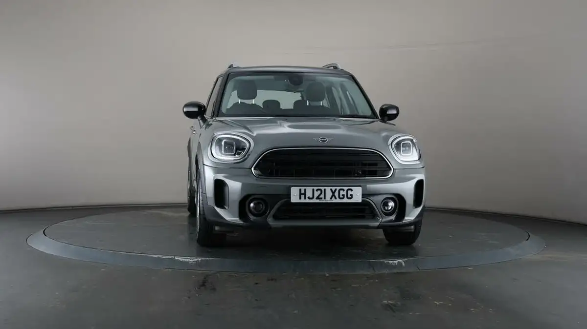 2021-mini-countryman-15-cooper-classic-big-47