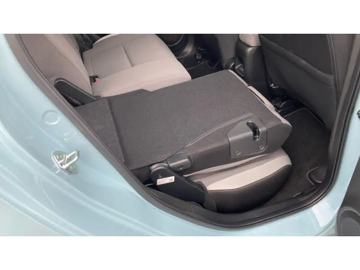2021-honda-jazz-15-i-mmd-crosstar-ex-109ps-two-tone-big-22