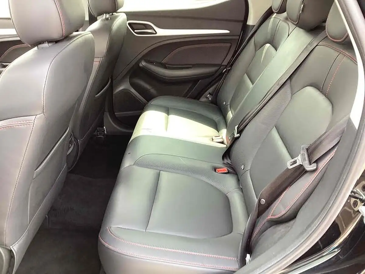 2023-mg-zs-suv-10t-gdi-exclusive-auto-big-30