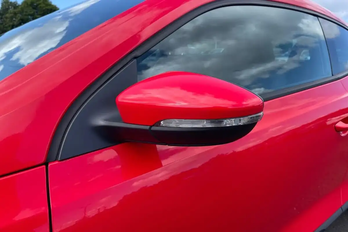 2015-volkswagen-scirocco-14-tsi-gt-big-28