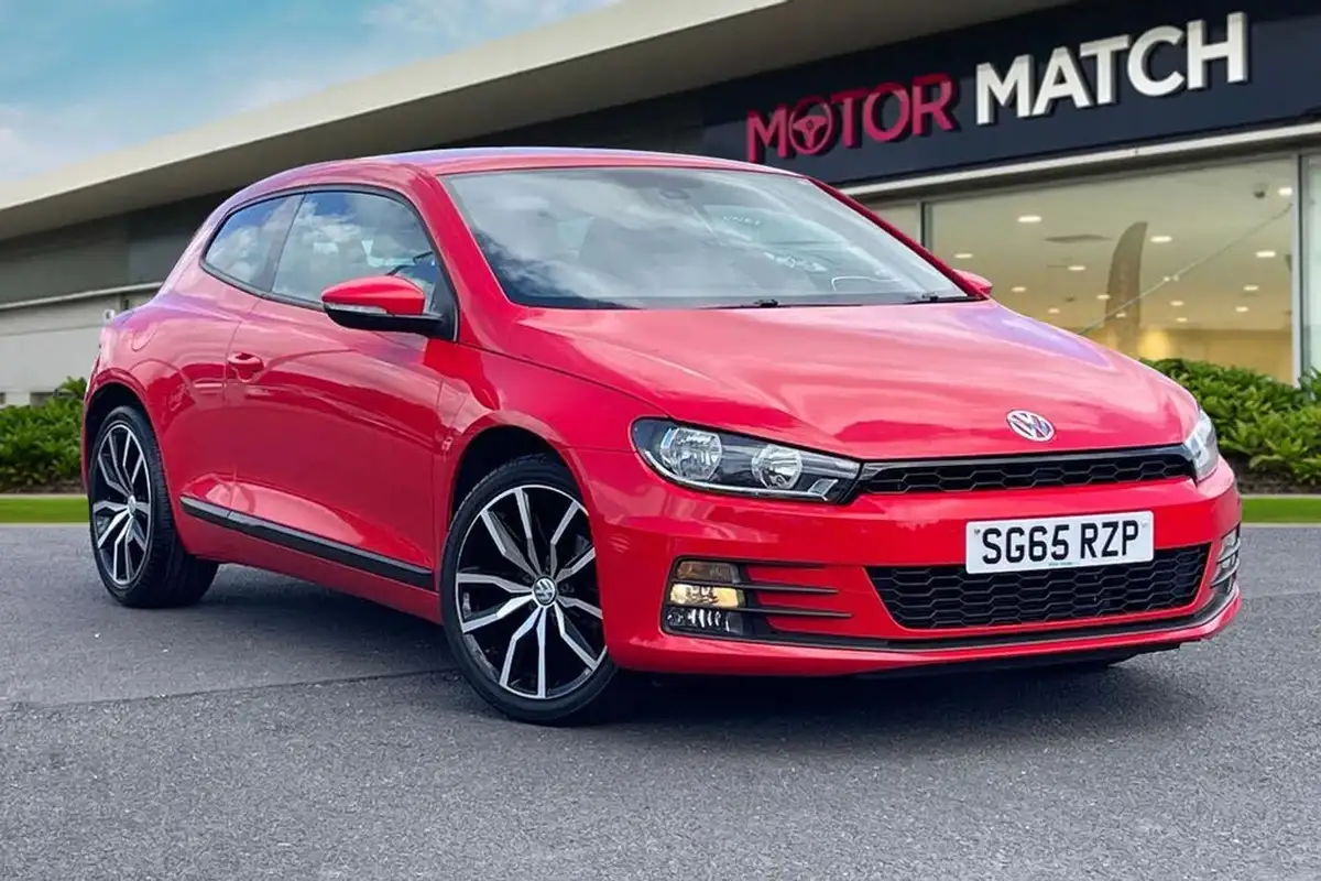 2015-volkswagen-scirocco-14-tsi-gt-big-0