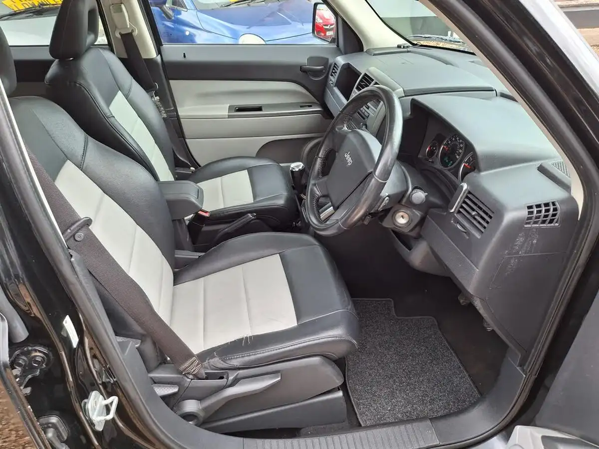 2008-jeep-patriot-24-limited-big-9