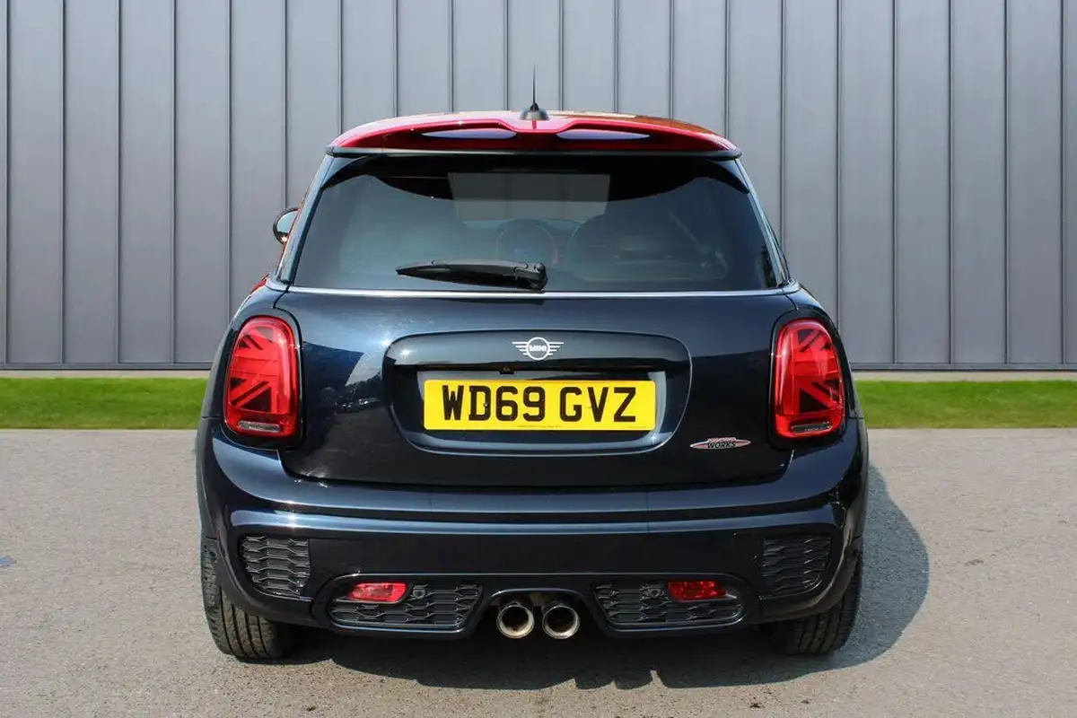 2019-mini-cooper-20-john-cooper-works-comfortnav-hatchback-3d-auto-big-4