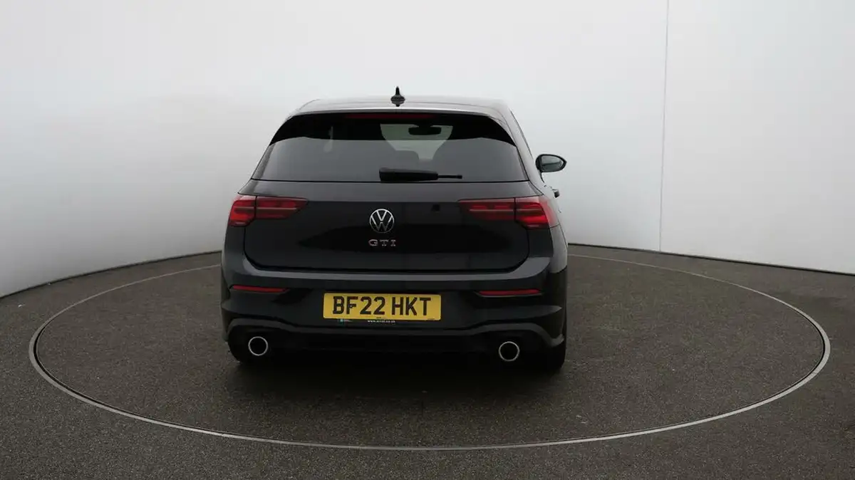 2022-volkswagen-golf-20-tsi-gti-dsg-big-49