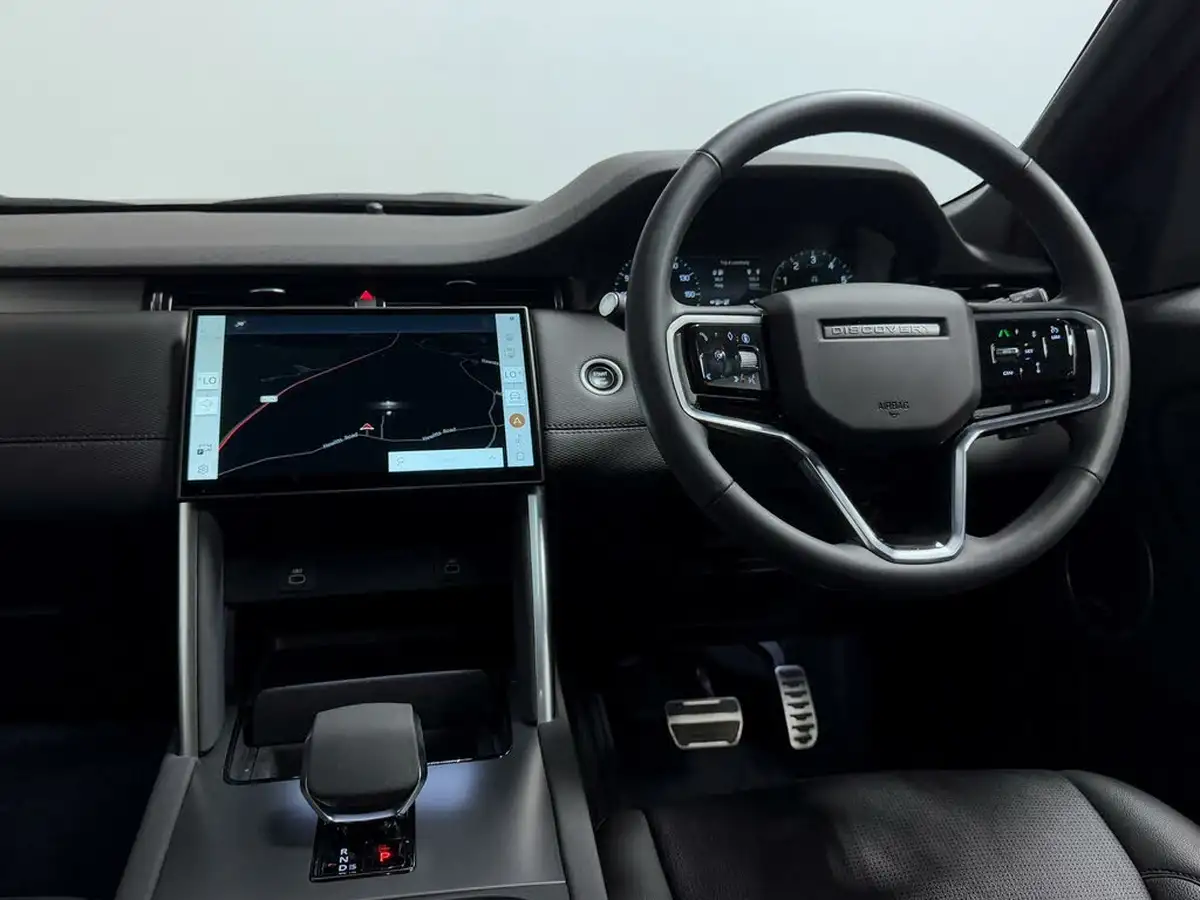 2024-land-rover-discovery-sport-15-p300e-dynamic-se-big-43