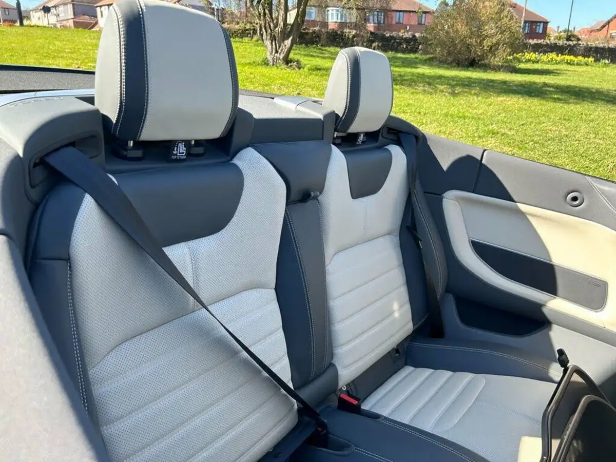 2018-land-rover-range-rover-evoque-20td4-hse-dynamic-lux-ss-convertible-2d-auto-big-27