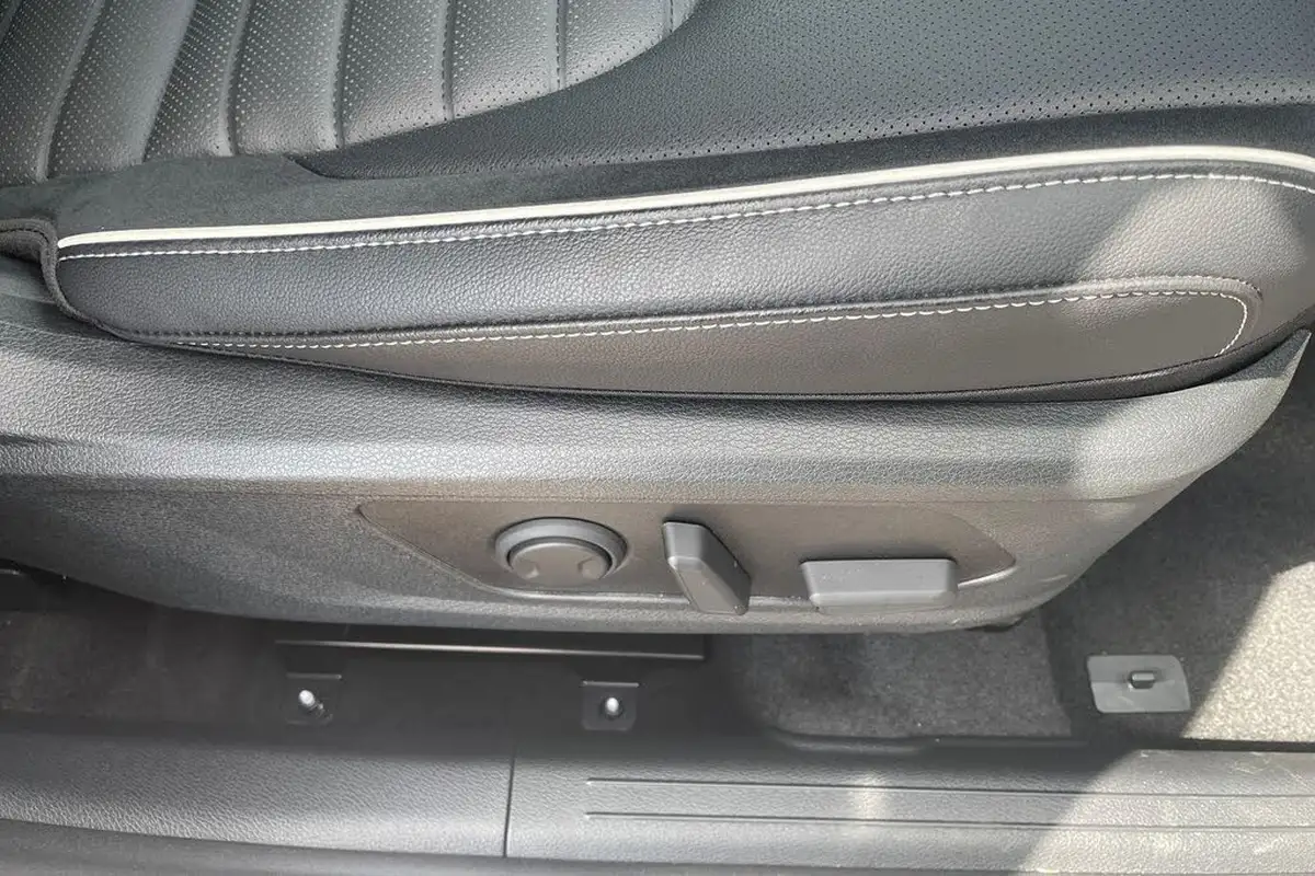 2025-kia-sportage-16-t-gdi-gt-line-s-207bhp-hev-auto-big-21