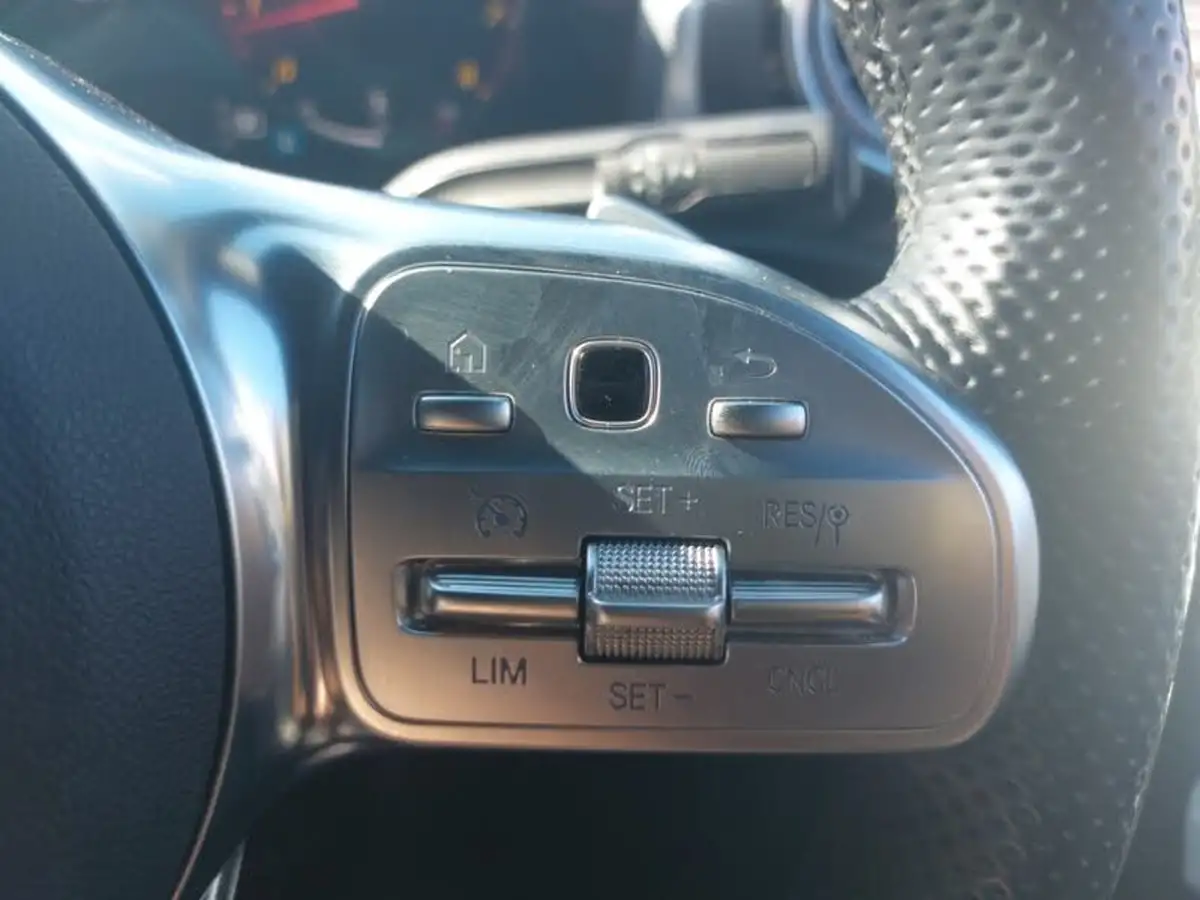 2022-mercedes-benz-cla-13-cla-180-amg-line-premium-plus-shooting-brake-5d-big-14