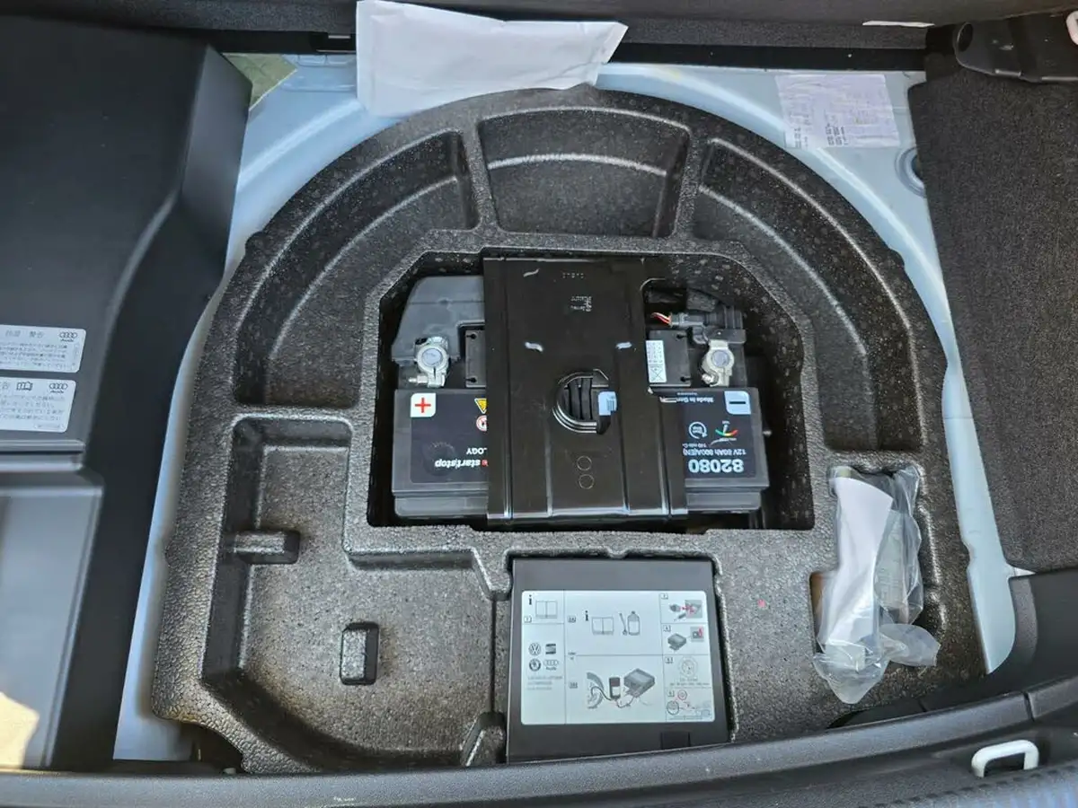 2014-audi-a1-big-64