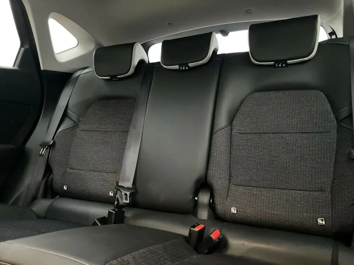 2021-renault-captur-10-tce-s-edition-90ps-big-21