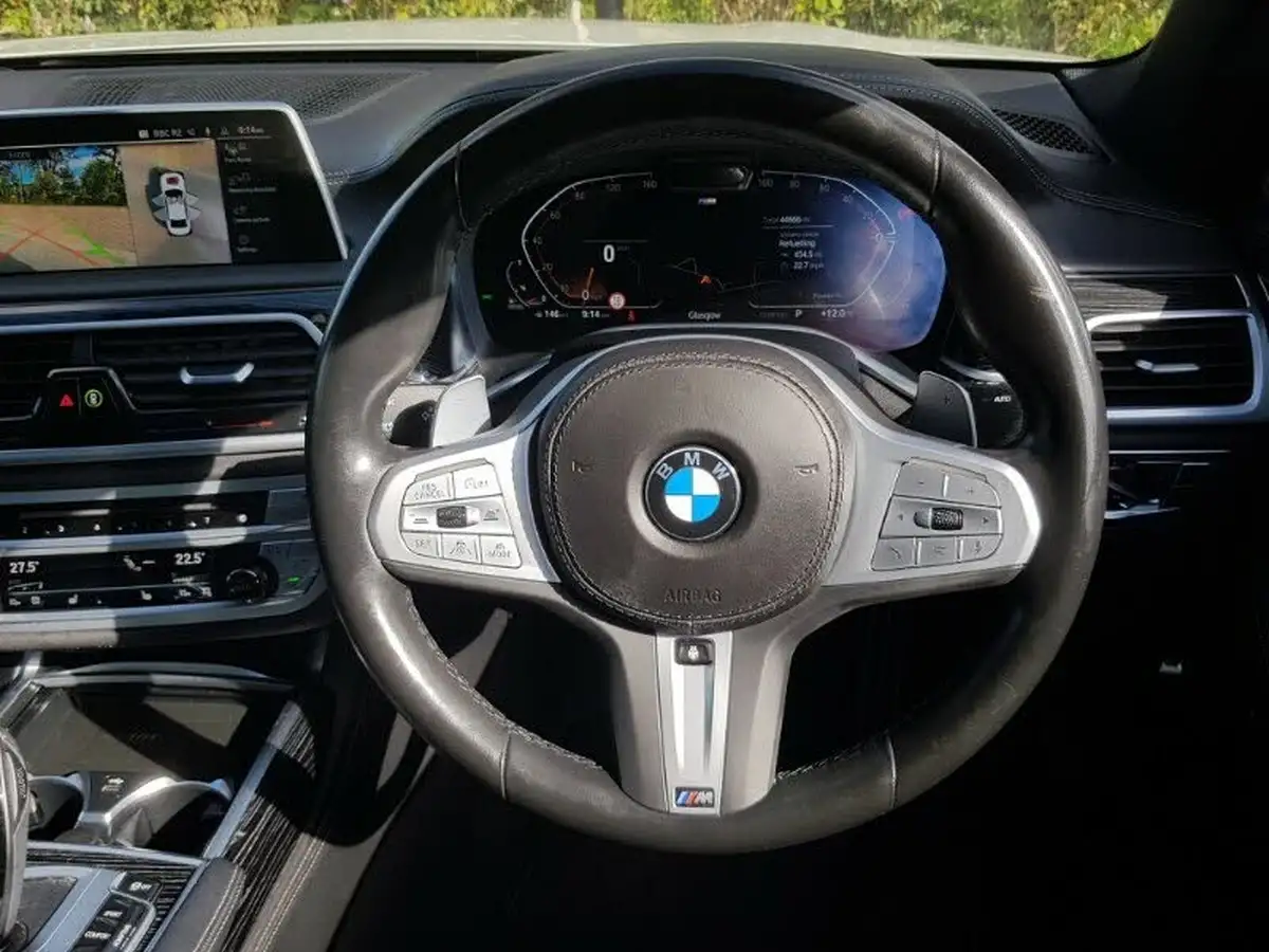 2022-bmw-7-series-30td-740d-m-sport-big-6