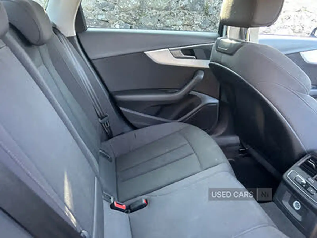 2017-audi-a4-20tdi-ultra-sport-190ps-big-10