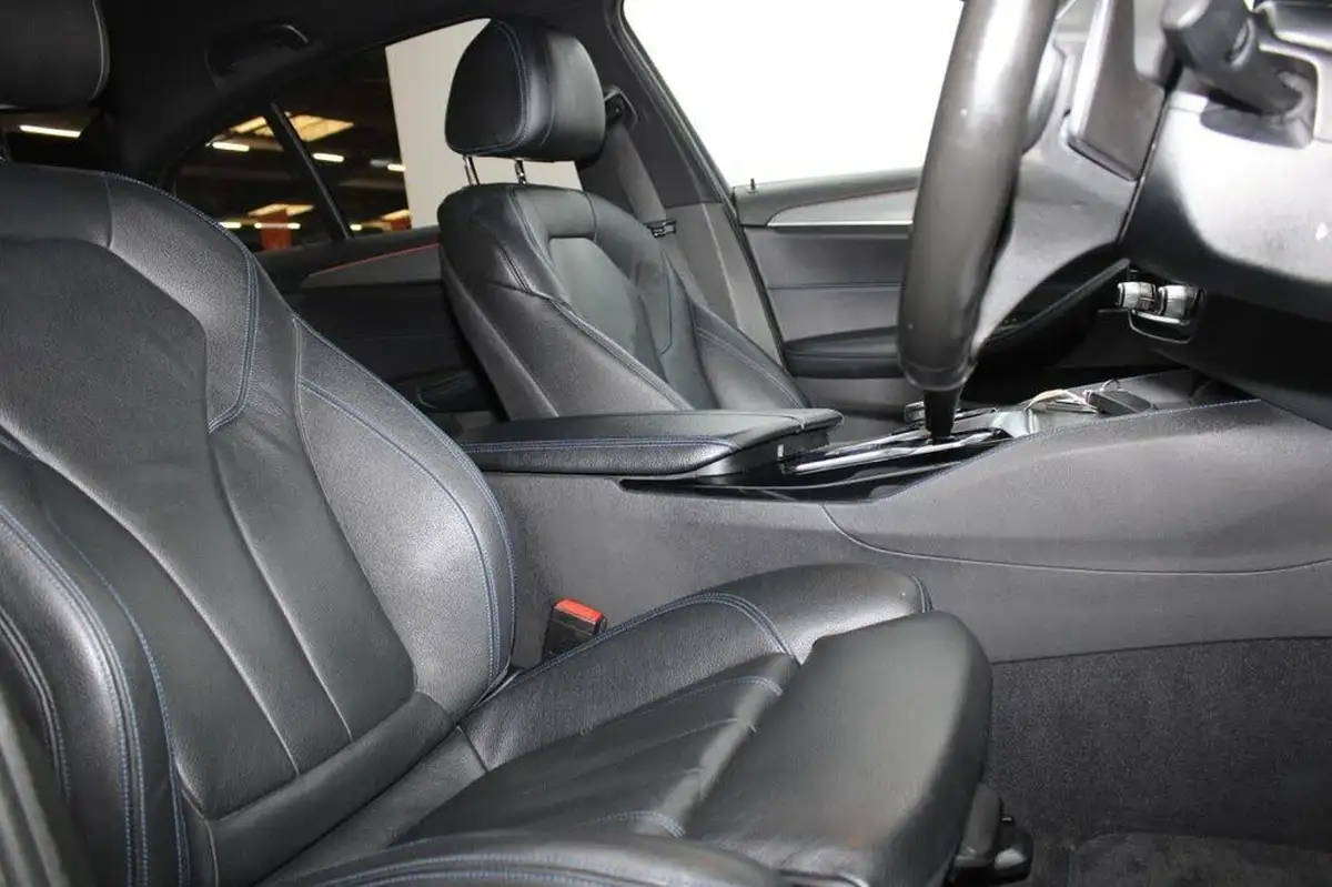 2017-bmw-5-series-20td-520d-m-sport-xdrive-saloon-4d-big-16