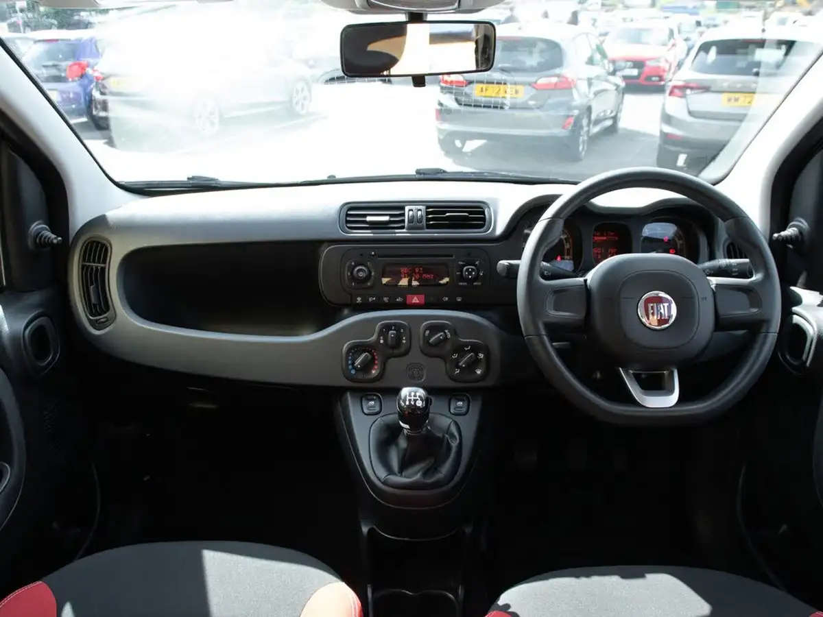 2017-fiat-panda-big-2