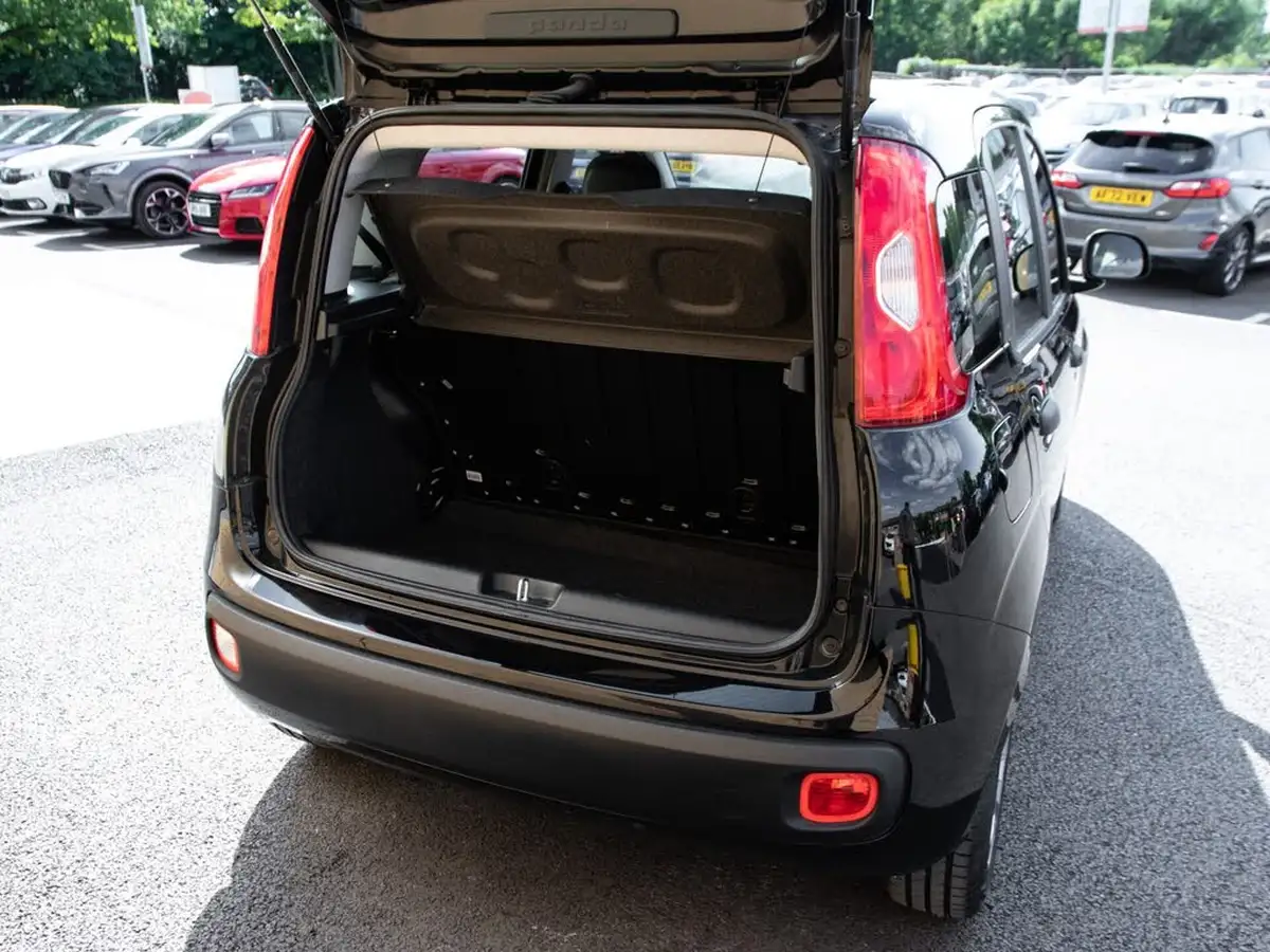 2017-fiat-panda-big-26